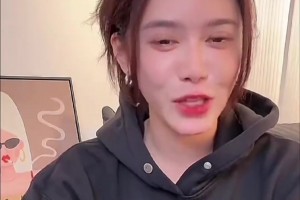 美娜曾说：鲸鱼收入高不沾美色，爱了，想谈……