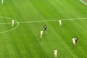 本来以为是世界级一条龙，结果临门拉了坨大的