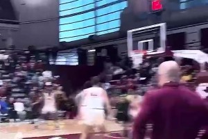 客场才更难吧！第一场赛后郭士强谈主场：主场不太好打