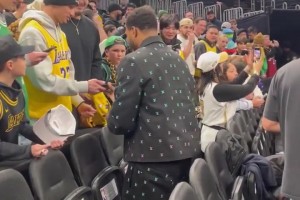 有点像杜兰特了？小贾巴里-史密斯赛前训练投篮