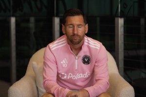 美职联首位蝉联MVP！梅西：我非常高兴获得这个奖项！