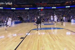 可惜没进化到最终形态！大学时期的考辛斯是怎么打球的？