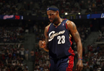 名记：我知道骑士正在打听让詹姆斯回去退役巡演勇士也在询问