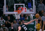 遮天蔽日！特纳顺下试图上篮克林根单臂血帽摁翻在地！