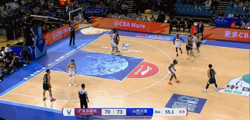 从容不迫！徐杰突破高抛压哨打进单节已经10分