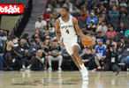 关键时刻不手软！福克斯单打小瓦格纳撤步轰进三分打停魔术